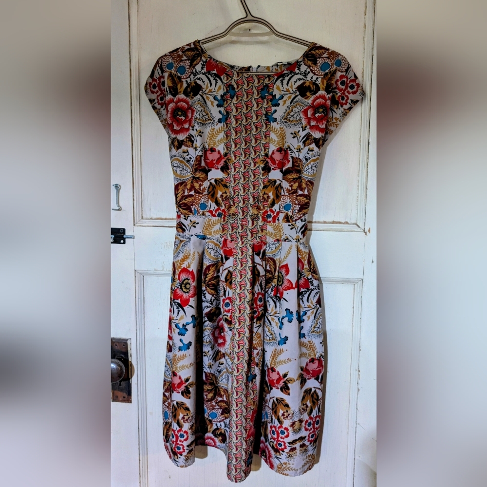 Peacock Alley Floral Midi Dress - Multicolor